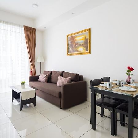Five Senses Suite In M Suite Klcc Куала Лумпур Екстериор снимка