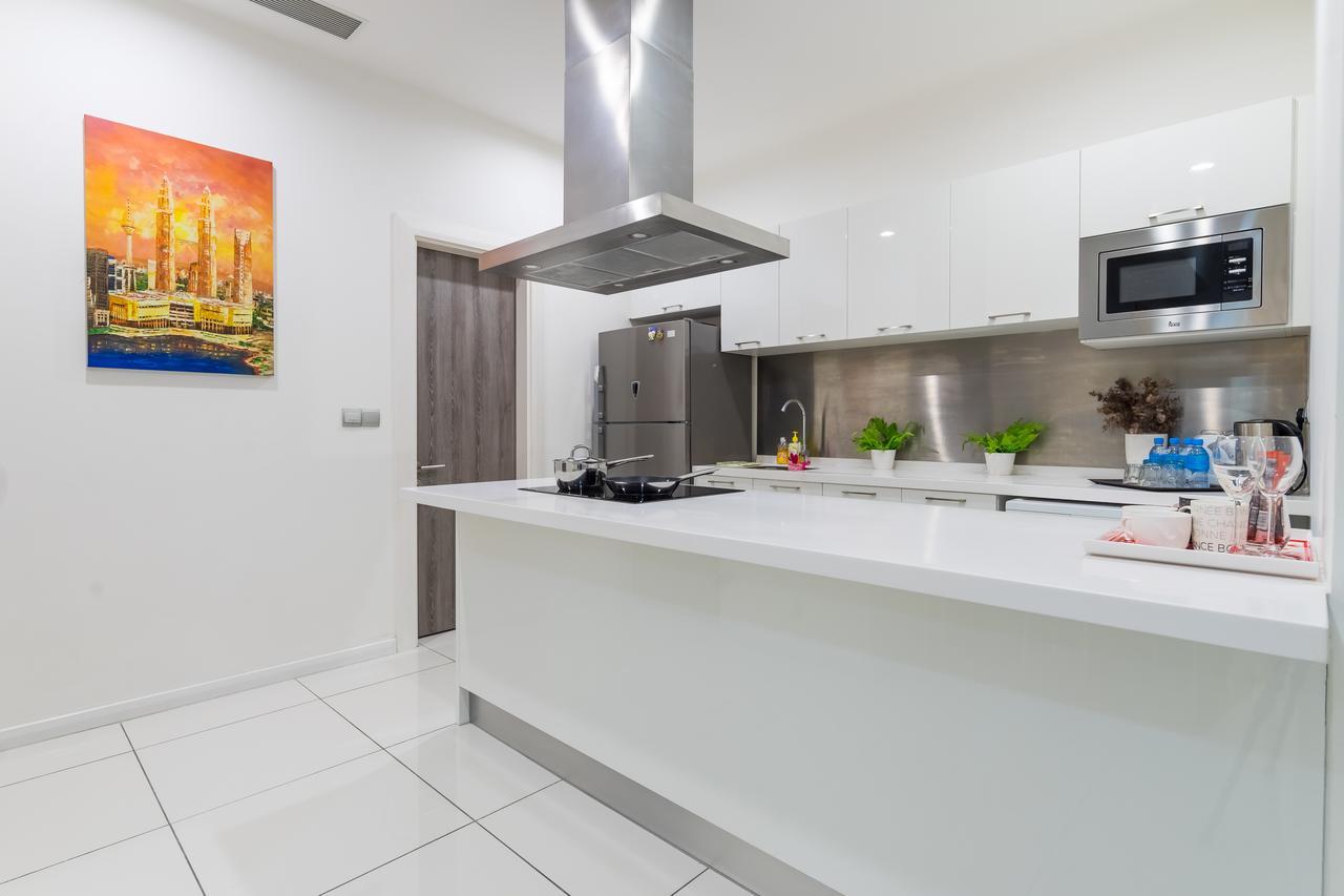 Five Senses Suite In M Suite Klcc Куала Лумпур Екстериор снимка